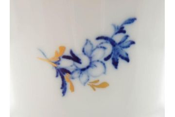 ドイツ　マイセン　Meissen　金彩　ブルーフラワー　青い花と昆虫　藍色の濃淡で表現されたデザインが素敵なベース&小物入れ(花瓶、ミニベース、花入れ、蓋物、ボンボニエール、キャンディーポット)(R-074977)