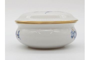 ドイツ　マイセン　Meissen　金彩　ブルーフラワー　青い花と昆虫　藍色の濃淡で表現されたデザインが素敵なベース&小物入れ(花瓶、ミニベース、花入れ、蓋物、ボンボニエール、キャンディーポット)(R-074977)