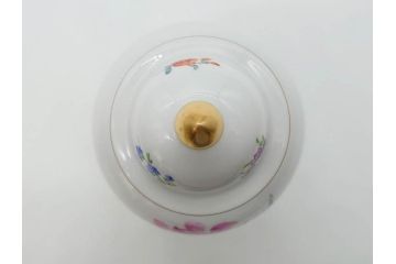 ドイツ　マイセン　Meissen　ベーシックフラワー　五つ花　蓋付　約22cm　鮮やかな花達が空間に華やぎをもたらすフラワーベース(花瓶、花入れ、飾り壺、壷、花器)(R-074978)