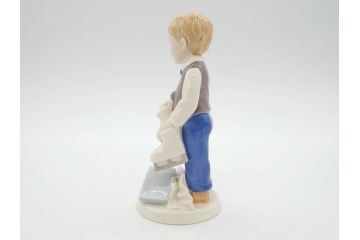 デンマーク　ROYAL COPENHAGEN(ロイヤルコペンハーゲン)　2009年 LUCAS SARAH　2001年 ミレニアム Frederik Emma　259 スキーを楽しむ少年　270 カイトを持つ少女　015 絵を描く少女　フィギュリン7体セット(The Millennium Collection、Limited Edition、Mini Collection、ミニコレクション)