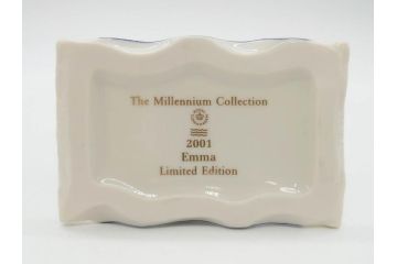 デンマーク　ROYAL COPENHAGEN(ロイヤルコペンハーゲン)　2009年 LUCAS SARAH　2001年 ミレニアム Frederik Emma　259 スキーを楽しむ少年　270 カイトを持つ少女　015 絵を描く少女　フィギュリン7体セット(The Millennium Collection、Limited Edition、Mini Collection、ミニコレクション)