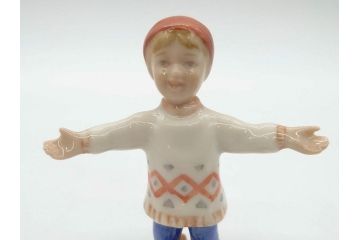 デンマーク　ROYAL COPENHAGEN(ロイヤルコペンハーゲン)　2009年 LUCAS SARAH　2001年 ミレニアム Frederik Emma　259 スキーを楽しむ少年　270 カイトを持つ少女　015 絵を描く少女　フィギュリン7体セット(The Millennium Collection、Limited Edition、Mini Collection、ミニコレクション)