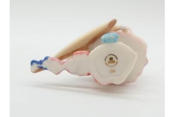 デンマーク　ROYAL COPENHAGEN(ロイヤルコペンハーゲン)　2009年 LUCAS SARAH　2001年 ミレニアム Frederik Emma　259 スキーを楽しむ少年　270 カイトを持つ少女　015 絵を描く少女　フィギュリン7体セット(The Millennium Collection、Limited Edition、Mini Collection、ミニコレクション)