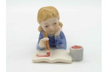 デンマーク　ROYAL COPENHAGEN(ロイヤルコペンハーゲン)　2009年 LUCAS SARAH　2001年 ミレニアム Frederik Emma　259 スキーを楽しむ少年　270 カイトを持つ少女　015 絵を描く少女　フィギュリン7体セット(The Millennium Collection、Limited Edition、Mini Collection、ミニコレクション)