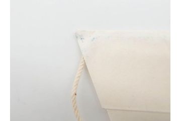 超稀少　コビト　おそ松くん　チョコレート　昭和レトロな雰囲気漂う三角のれん(ペナント、東京渡辺製菓、K.K、暖簾、広告、POP、袋付き)(R-074984)