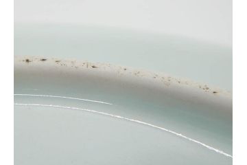 江戸期　古伊万里　染付　龍図　約32cm　1尺皿　藍色の濃淡で表現された迫力のある大皿(輪花、和皿、和食器、一尺)(R-074988)