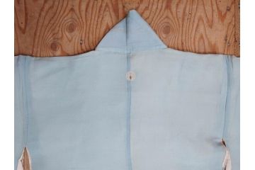 明治期　アンティーク　縮緬(ちりめん)　着物　刺繍　鶴亀文様　松竹梅　丸に抱き茗荷紋(古布、リメイク、衣装、振袖、大正ロマン、レトロ、Japanese KIMONO)(R-074990)
