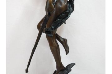 フランスの彫刻家　J Coutan ROME　ジュール・フェリックス・クータン　キューピッド　高さ約70.5cm　重量約11.7kg　細部の意匠に職人のこだわりを感じるブロンズ像(Jules Felix Coutan、Cupid、置物、オブジェ)(R-074993)