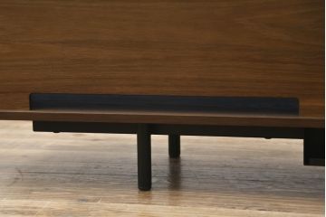 中古　美品!!　Cassinaixc.(カッシーナイクスシー)　BREATH(ブレス)　スタイリッシュな佇まいが魅力的なシアターボード(テレビ台、テレビボード、リビングボード、ローボード、収納棚、戸棚)(R-075008)