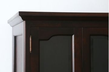 和製ビンテージ　民芸家具　クラシカルな佇まいが魅力的なハンガーポール付き縦型キャビネット(ワードローブ、洋服タンス、衣装タンス、収納棚、戸棚、ヴィンテージ)(R-075009)