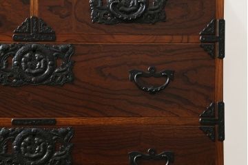 中古　美品　岩谷堂箪笥　力強い杢目と重厚感ある金具が魅力の和箪笥(整理箪笥、衣装タンス、収納たんす、引き出し)(R-075014)