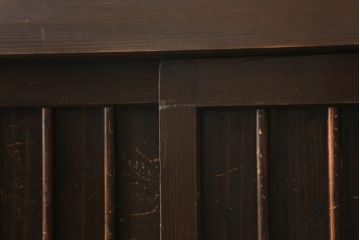 和製アンティーク　前面欅(ケヤキ)材　檜(ヒノキ)材　長い歳月を重ねた味わいが魅力の五尺水屋箪笥サイドボード(時代箪笥、収納棚、戸棚、引き出し、サイドキャビネット、テレビ台、テレビボード)(R-075015)