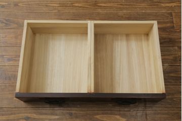 中古　美品　上質な和の空間を演出する水屋箪笥サイドボード(サイドキャビネット、収納棚、戸棚、食器棚、茶箪笥)(R-075019)