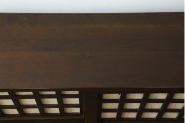 中古　国産職人手作り　カバ材　モダンデザインがお洒落な和風サイドボード(サイドキャビネット、収納棚、戸棚、食器棚)(R-075020)