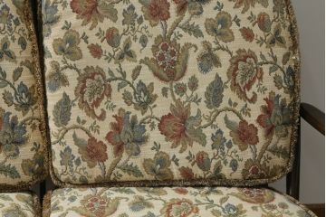 中古　美品!!　ERCOL(アーコール)　ボタニカル柄のファブリックが上品な2人掛けソファ(アームソファ、2Pソファ、二人掛け、英国、北欧)(R-075022)