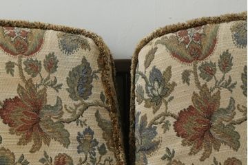 中古　美品!!　ERCOL(アーコール)　ボタニカル柄のファブリックが上品な2人掛けソファ(アームソファ、2Pソファ、二人掛け、英国、北欧)(R-075022)