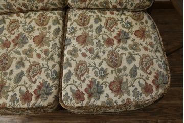 中古　美品!!　ERCOL(アーコール)　ボタニカル柄のファブリックが上品な2人掛けソファ(アームソファ、2Pソファ、二人掛け、英国、北欧)(R-075022)