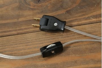 アンティーク照明　フランス　エミールガレ　工房　繊細なデザインと温かみのある色合いが魅力のデスクランプ(テーブルランプ、卓上照明)(R-075042)