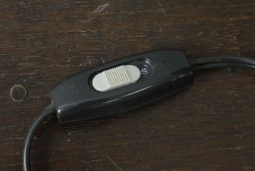 中古　イタリア　希少　トーソー社(TOSO CESARE)　ムラーノガラス(MURANO)　ブドウ(葡萄、ぶどう)　2灯　空間のアクセントになるテーブルスタンド(テーブルライト、卓上ランプ、ベネチアングラス、ムラノガラス)(R-075043)