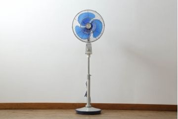 レトロ雑貨　激レア!!　松下電器産業　大型　F-35VG　ナショナル扇風機　箱付き(National、ELECTRIC FAN、3枚羽)(R-075044)
