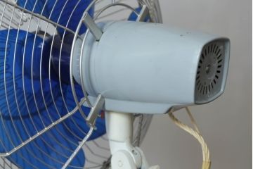 レトロ雑貨　激レア!!　松下電器産業　大型　F-35VG　ナショナル扇風機　箱付き(National、ELECTRIC FAN、3枚羽)(R-075044)
