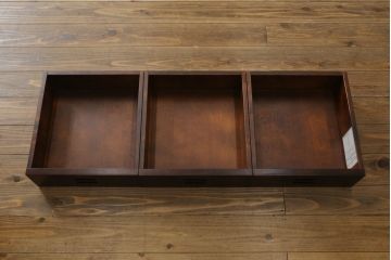 中古　美品　民芸家具　和光　NEW北樹　水屋115K　上質な和の空間を演出する二段重ね水屋箪笥(食器棚、茶箪笥、重ねタンス、キャビネット、収納棚、戸棚、店舗什器)(R-075046)
