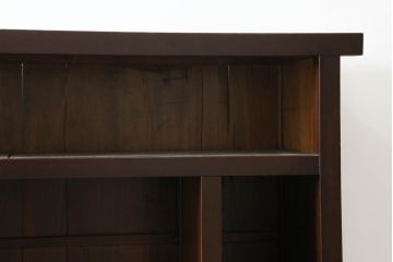 和製アンティーク　前面欅(ケヤキ)材　檜(ヒノキ)材　重厚感ある佇まいが魅力的な二段重ね金沢水屋箪笥(食器棚、キャビネット、重ねタンス、茶棚、茶箪笥、収納棚、戸棚、店舗什器)(R-075056)