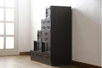 中古　民芸家具　上質な和の雰囲気香る階段箪笥(和箪笥、整理たんす、収納タンス、引き出し)(R-075073)
