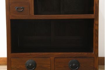 和製ビンテージ　美品!!　楡(ニレ)材　希少な両面使い　美しい木目と品のある佇まいが魅力の水屋箪笥(収納棚、戸棚、食器棚、ビンテージ)(R-075074)
