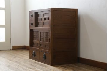 和製ビンテージ　美品!!　楡(ニレ)材　希少な両面使い　美しい木目と品のある佇まいが魅力の水屋箪笥(収納棚、戸棚、食器棚、ビンテージ)(R-075074)