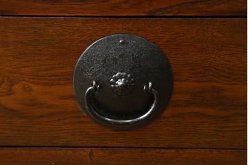 和製ビンテージ　美品!!　楡(ニレ)材　希少な両面使い　美しい木目と品のある佇まいが魅力の水屋箪笥(収納棚、戸棚、食器棚、ビンテージ)(R-075074)