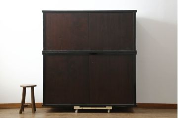 和製アンティーク　美品!!　シックな佇まいが目を惹く会津二段重ね水屋箪笥(収納棚、キャビネット、食器棚、戸棚、重ねタンス)(R-075076)