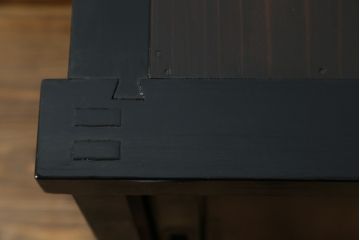 和製アンティーク　美品!!　シックな佇まいが目を惹く会津水屋箪笥サイドボード(収納棚、サイドキャビネット、食器棚、戸棚、テレビ台、テレビボード)(R-075077)