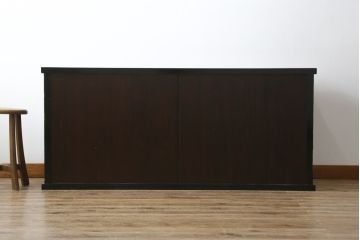和製アンティーク　美品!!　シックな佇まいが目を惹く会津水屋箪笥サイドボード(収納棚、サイドキャビネット、食器棚、戸棚、テレビ台、テレビボード)(R-075077)