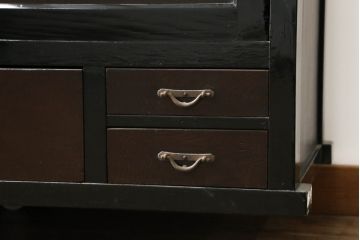和製アンティーク　美品!!　シックな佇まいが目を惹く会津水屋箪笥サイドボード(収納棚、サイドキャビネット、食器棚、戸棚)(R-075078)