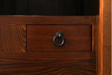 中古　美品!!　楡(ニレ)材　組み合わせ式　収納力抜群!!金具の素敵な両面使いできる階段箪笥(和箪笥、和タンス、収納箪笥)(R-075079)