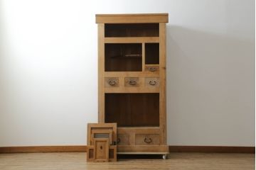 和製アンティーク　長い歳月を重ねた木味が魅力の三尺水屋箪笥(食器棚、収納棚、戸棚、時代箪笥、茶箪笥、キャビネット)(R-075091)