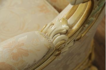 中古　イタリア高級家具　SILIK(シリック)　ロココ調　優雅で上品な空間づくりにぴったりな1人掛けソファ(一人掛けソファ、1P、アームソファ)(R-075092)