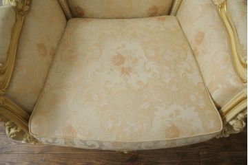 中古　イタリア高級家具　SILIK(シリック)　ロココ調　優雅で上品な空間づくりにぴったりな1人掛けソファ(一人掛けソファ、1P、アームソファ)(R-075092)