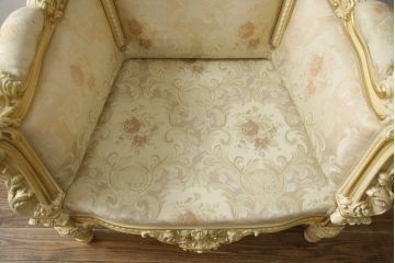 中古　イタリア高級家具　SILIK(シリック)　ロココ調　優雅で上品な空間づくりにぴったりな1人掛けソファ(一人掛けソファ、1P、アームソファ)(R-075092)