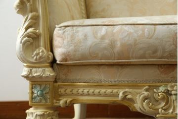 中古　美品　イタリア高級家具　SILIK(シリック)　ロココ調　優雅で上品な空間づくりにぴったりな1人掛けソファ(一人掛けソファ、1P、アームソファ)(R-075093)