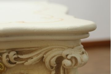 中古　美品　イタリア高級家具　SILIK(シリック)　ロココ調　優雅で上品な空間づくりにぴったりなセンターテーブル(ローテーブル、ソファテーブル、リビングテーブル、4人掛け)(定価約42万円)(R-075095)