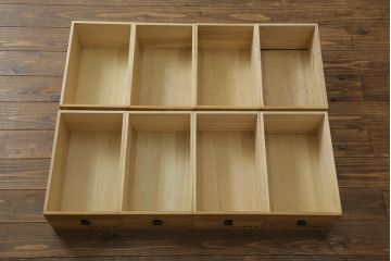 中古　総桐材　引き出し44杯!細かな収納に便利な重ね薬箪笥(小物収納、チェスト、総桐箪笥、総桐たんす)(R-075097)