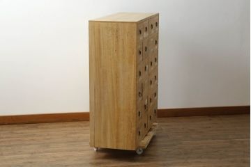 中古　総桐材　引き出し24杯!細かな収納に便利な薬箪笥(小物収納、チェスト、総桐箪笥、総桐たんす)(R-075098)