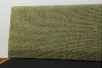 中古　AKASE(旧アカセ木工)　MASTERWAL(マスターウォール)　DANISH SOFA(デニッシュソファ)　ウォールナット材　ゆったりとした座り心地が魅力的な3人掛けソファ(三人掛け、3P、トリプルソファ)(定価約38万円)(R-075102)