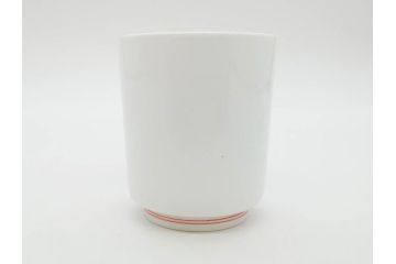重要無形文化財　人間国宝　十四代　酒井田柿右衛門　錦　芙蓉文　鮮やかな色絵が美しい湯呑み(湯のみ、和食器、共箱付き)(R-075108)