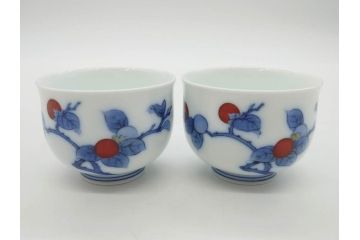 重要無形文化財　人間国宝　十四代　酒井田柿右衛門　染錦　柿文　和の雰囲気溢れる湯呑み5客セット(湯のみ、煎茶道具、和食器、共箱付き)(R-075111)