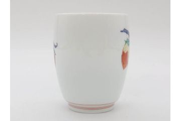 重要無形文化財　人間国宝　十四代　酒井田柿右衛門　錦　柿文　色彩とフォルムの美しさが食卓に華やぎをもたらす湯呑み2客セット(湯のみ、煎茶道具、和食器、共箱付き)(R-075114)