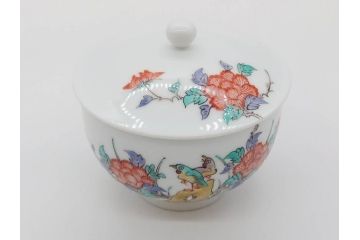 重要無形文化財　人間国宝　十四代　酒井田柿右衛門　錦　牡丹鳥文　上品な和の空間を演出する茶器セット(土瓶、急須、湯呑み5客、湯のみ茶碗、蓋付、茶道具、和食器、色絵、共箱付き)(R-075121)