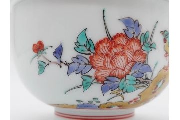 重要無形文化財　人間国宝　十四代　酒井田柿右衛門　錦　牡丹鳥文　上品な和の空間を演出する茶器セット(土瓶、急須、湯呑み5客、湯のみ茶碗、蓋付、茶道具、和食器、色絵、共箱付き)(R-075121)